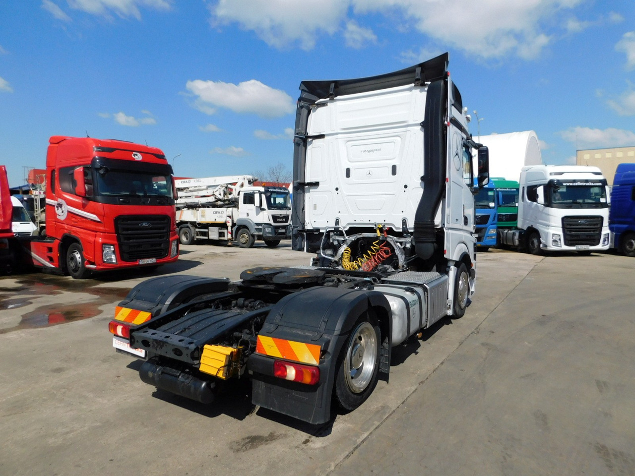 Mercedes Actros - Tractor: foto 3 Mercedes Actros - Tractor: foto 3
