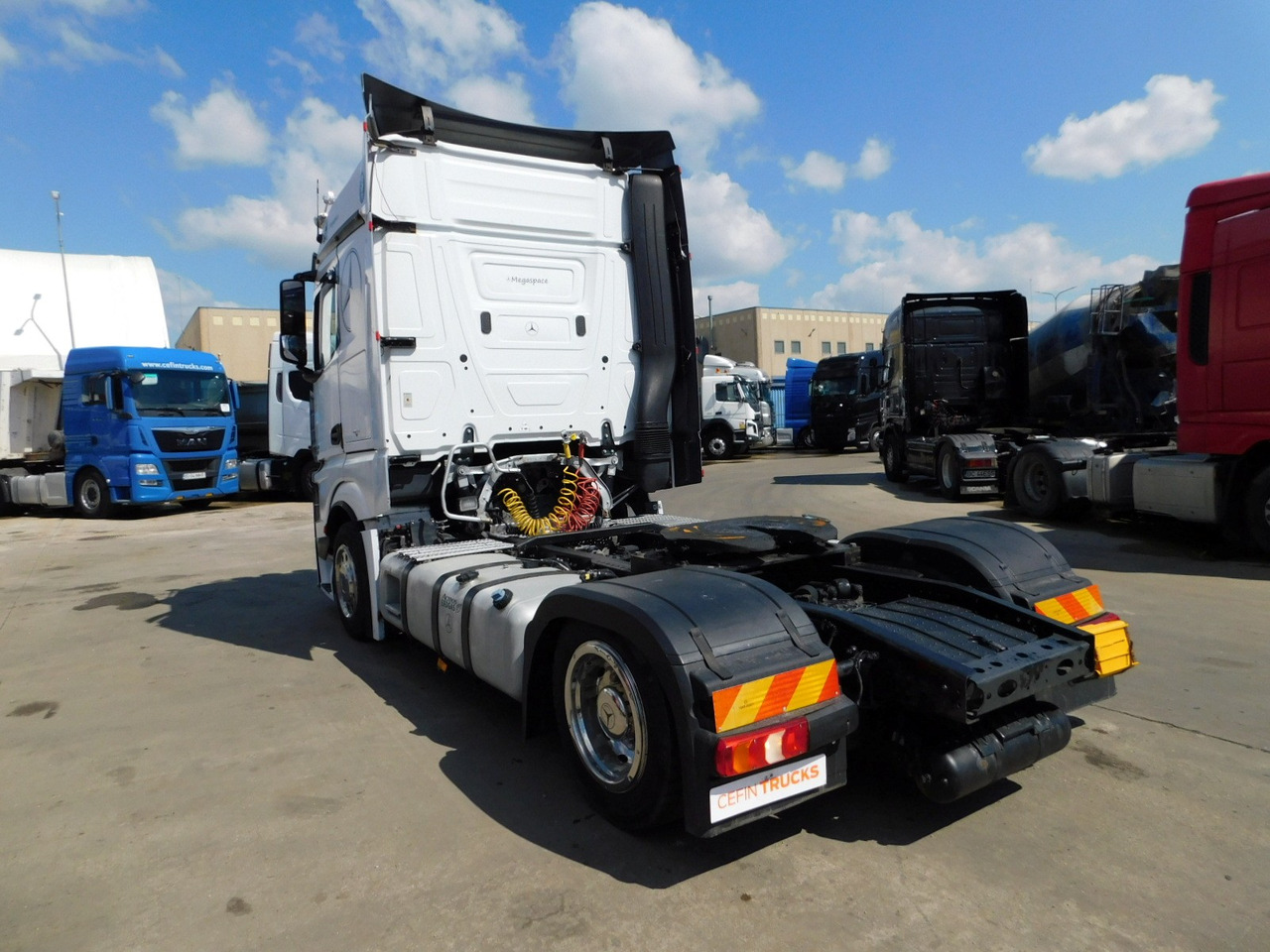 Mercedes Actros - Tractor: foto 4 Mercedes Actros - Tractor: foto 4