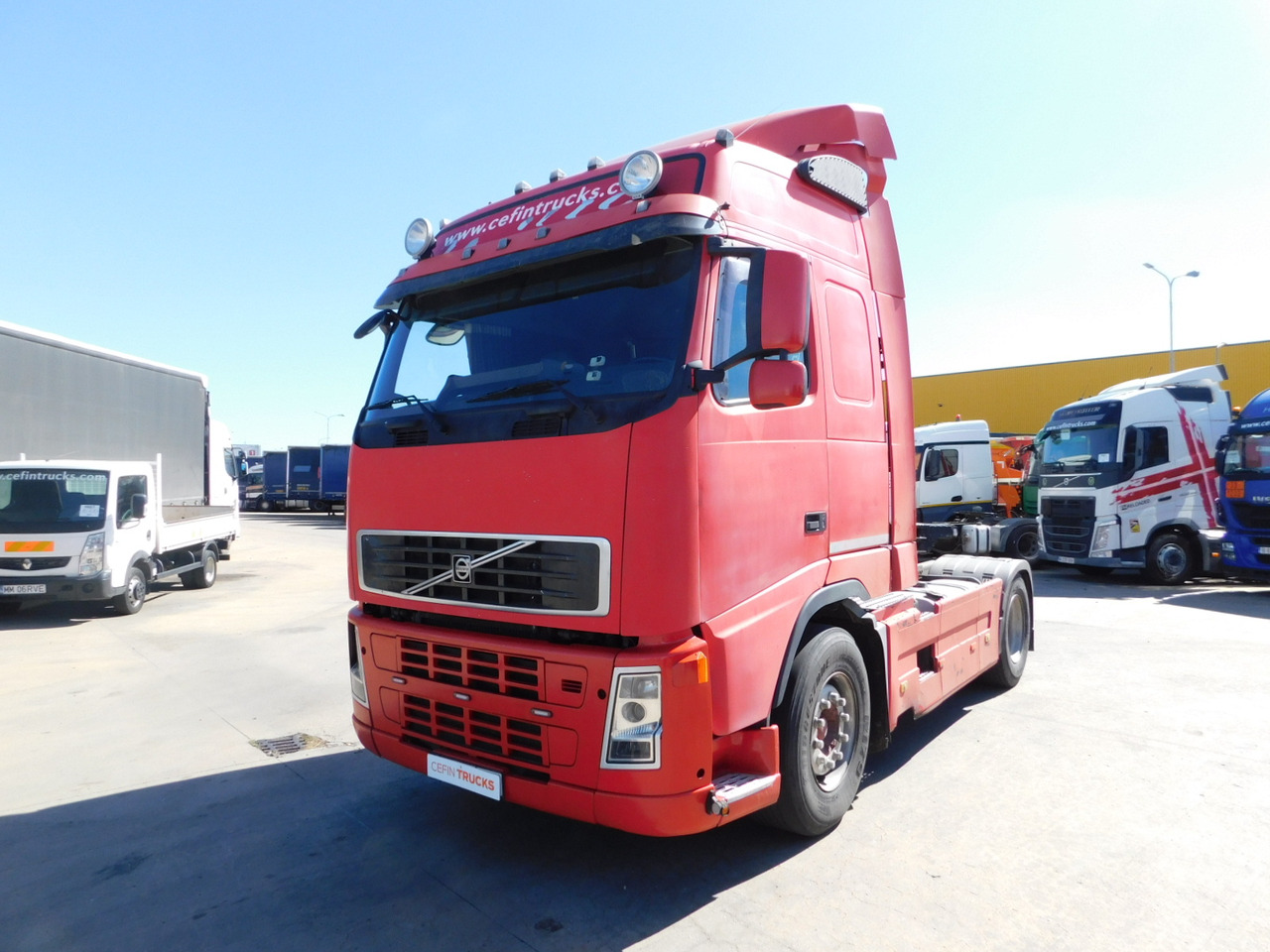 Volvo Fh 12 420 fh42 tb - Tractor: foto 1 Volvo Fh 12 420 fh42 tb - Tractor: foto 1