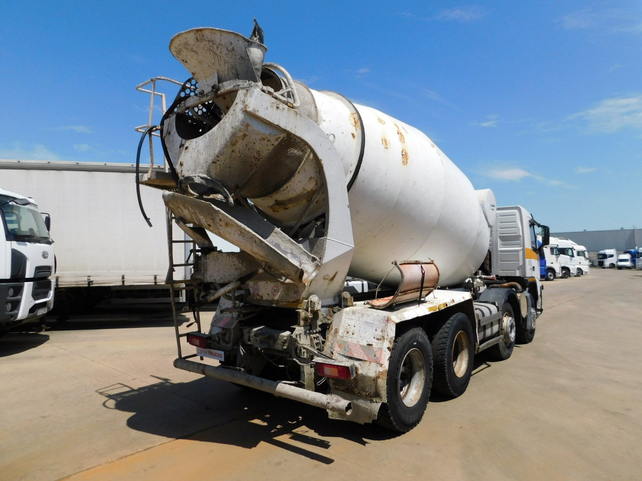 Volvo Fm9 340 mixer - Caminhão betoneira: foto 3 Volvo Fm9 340 mixer - Caminhão betoneira: foto 3