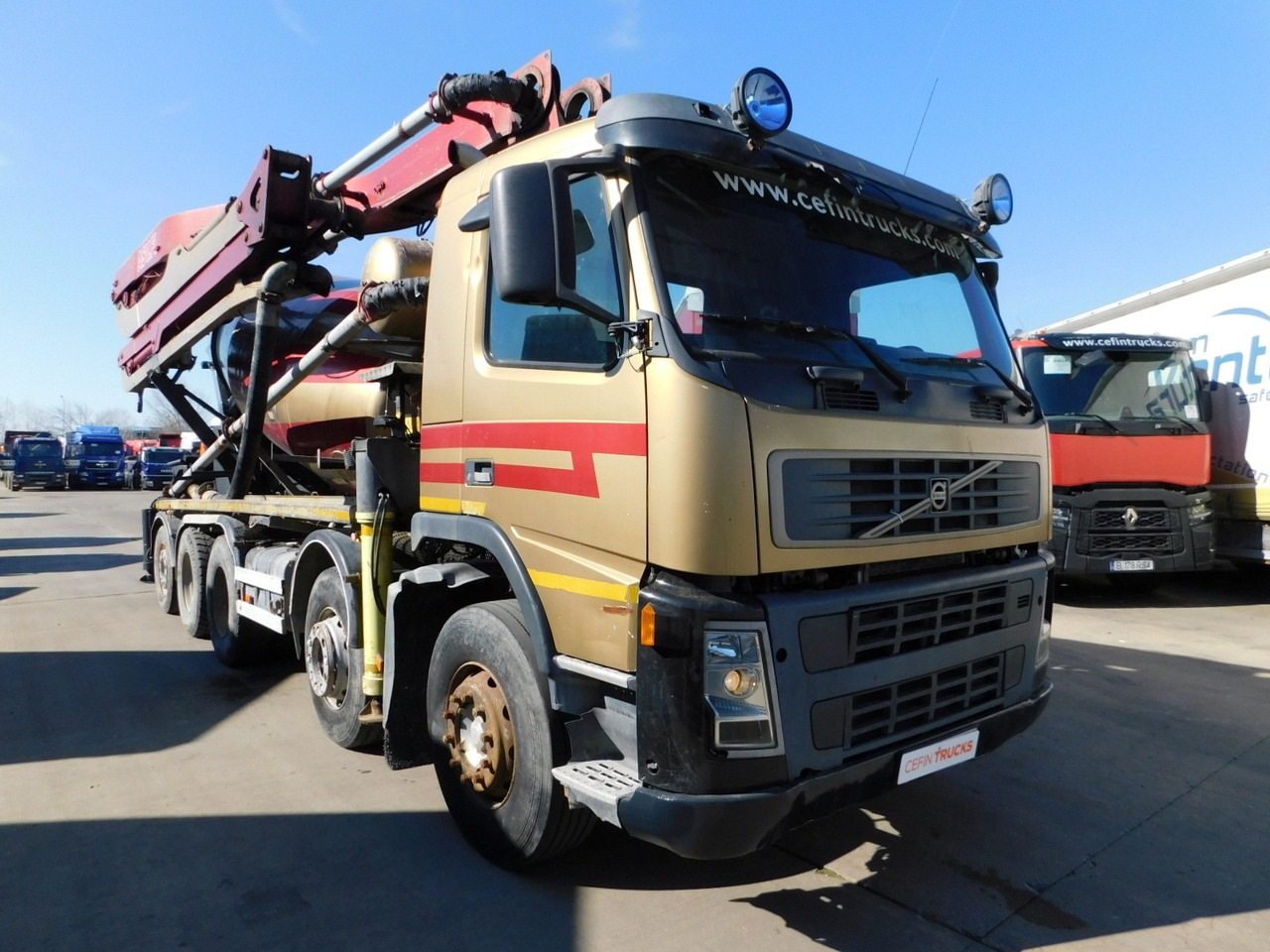 Volvo Pompa de beton cu mixer fm 9 - Caminhão betoneira: foto 2 Volvo Pompa de beton cu mixer fm 9 - Caminhão betoneira: foto 2