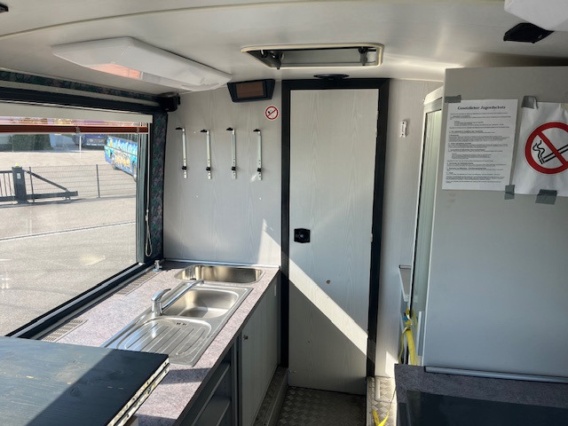 Ônibus NEOPLAN N316 Ü - Koferenz-, Ausstellungsbus - Wohnmobil: foto 7