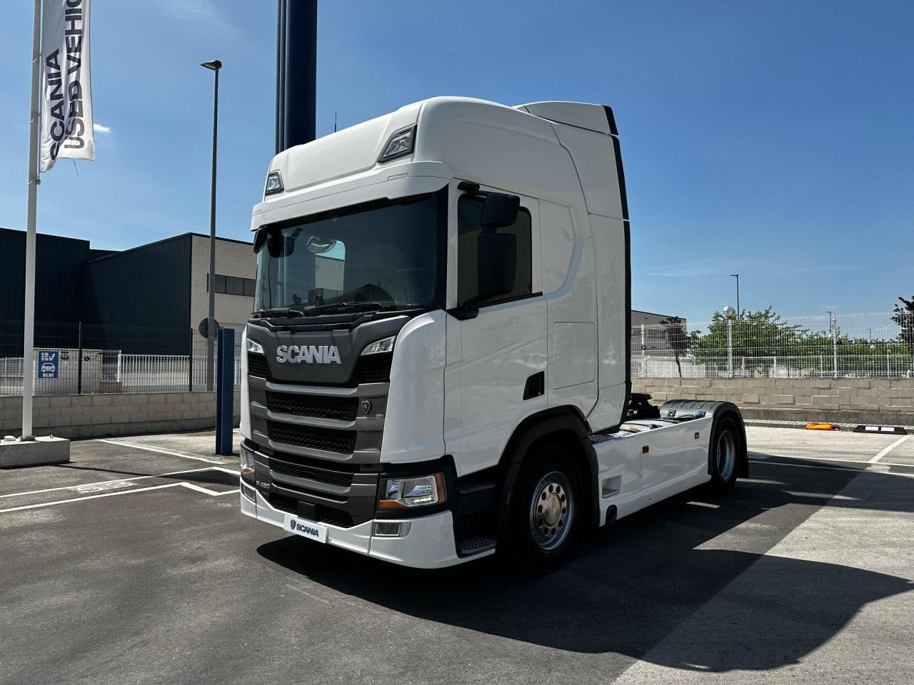 Scania R 450 - Tractor: foto 1 Scania R 450 - Tractor: foto 1