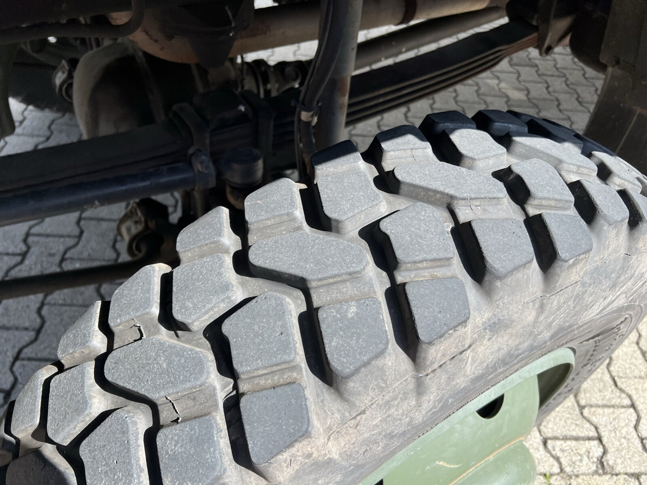 Caminhão com lona 110-17 AW 4x4 110-17 AW 4x4, Ex-, Küche: foto 13