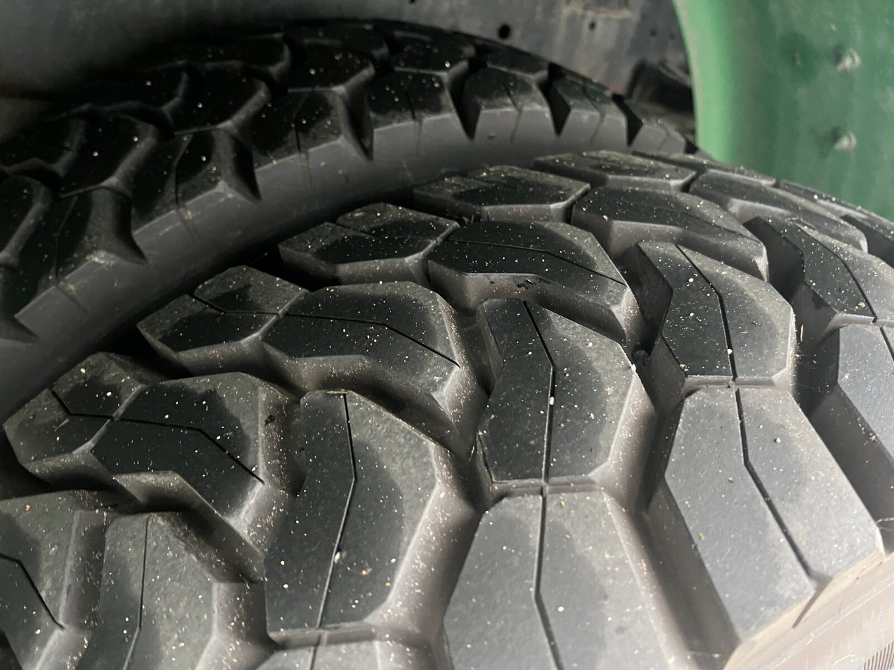 190EH30 4x4 190EH30 4x4 - Caminhão tanque: foto 2 190EH30 4x4 190EH30 4x4 - Caminhão tanque: foto 2