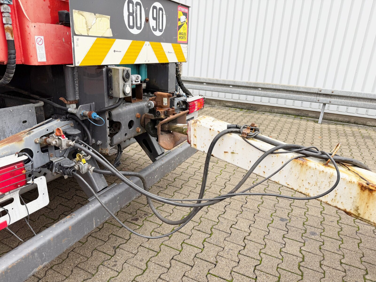 688/18000 688/18000 - Reboque baixa: foto 2 688/18000 688/18000 - Reboque baixa: foto 2