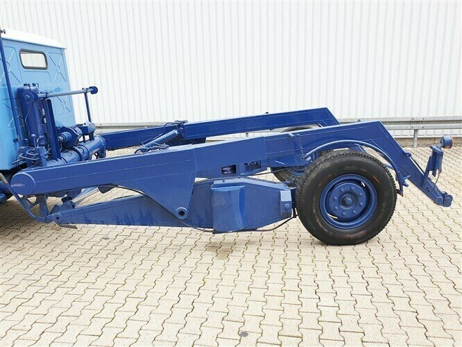 AL 28 Ruthmann Hubwagen, 2,5t, 4x2 AL 28 Ruthmann Hubwagen, 2,5t, 4x2 - Caminhão multibenne: foto 4 AL 28 Ruthmann Hubwagen, 2,5t, 4x2 AL 28 Ruthmann Hubwagen, 2,5t, 4x2 - Caminhão multibenne: foto 4