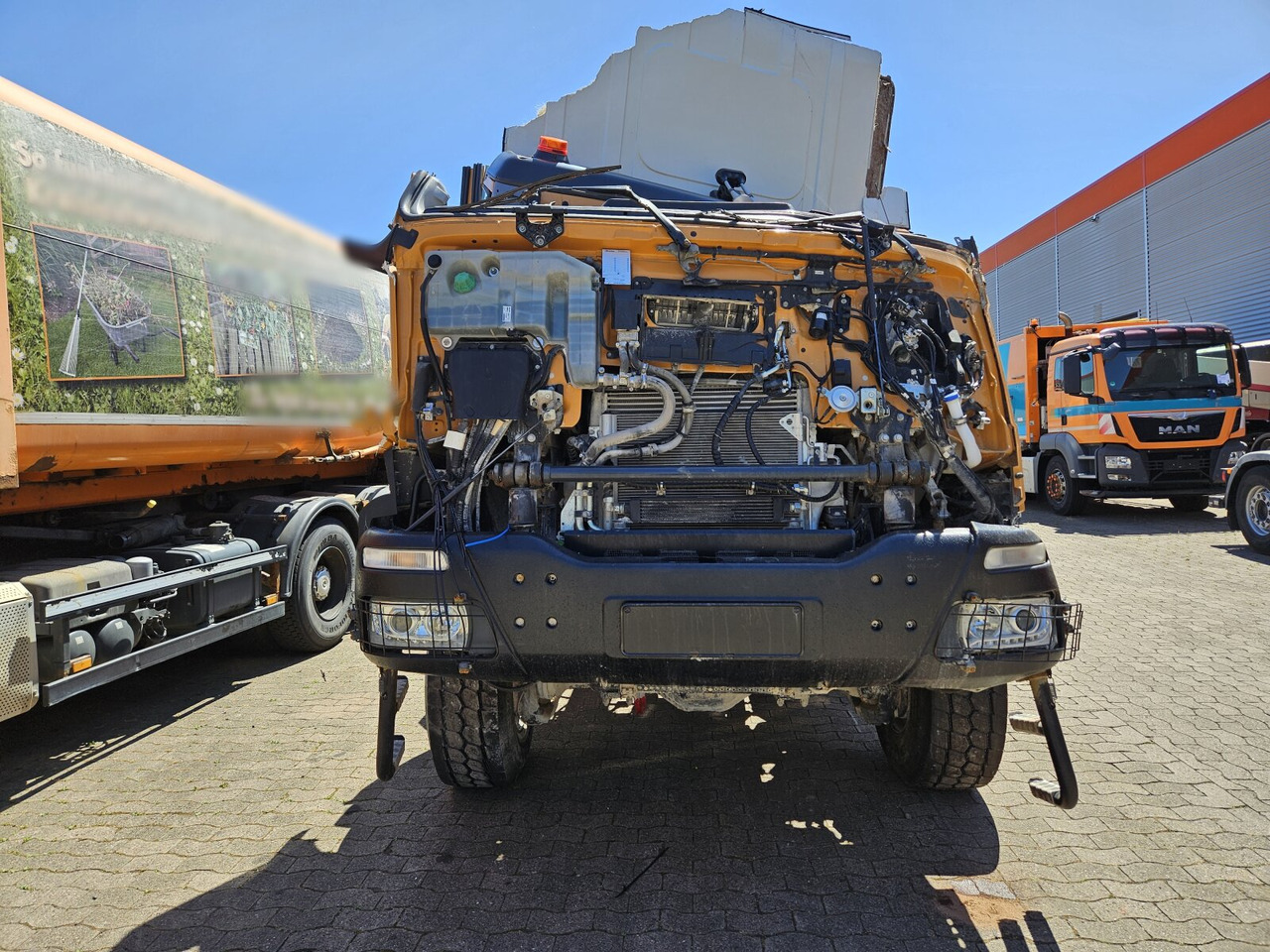 Caminhão chassi ASTRA HD9 86.50-90 8x6 ASTRA HD9 86.50-90 8x6, Unfallschaden, Cursor 13: foto 13