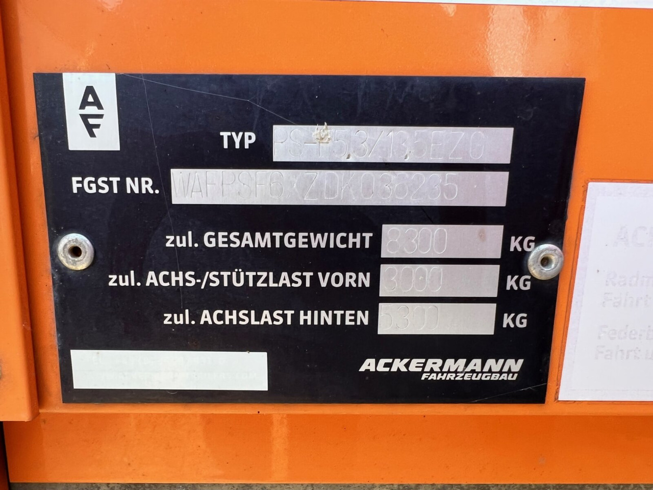 Ackermann PS-F 5.3/13.5 EZG SPS PS-F 5.3/13.5 EZG SPS, Edscha-Verdeck, Lenkachse - Semi-reboque de lona: foto 5 Ackermann PS-F 5.3/13.5 EZG SPS PS-F 5.3/13.5 EZG SPS, Edscha-Verdeck, Lenkachse - Semi-reboque de lona: foto 5