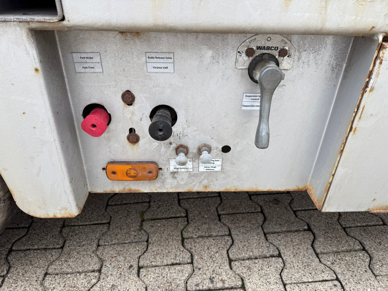 CYL 3 CYL 3, mit Lift-/Lenkachse, faltbare Rampen - Semireboque baixa: foto 5 CYL 3 CYL 3, mit Lift-/Lenkachse, faltbare Rampen - Semireboque baixa: foto 5