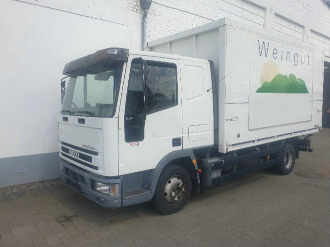 Euro Cargo ML 75E14 4x2 Euro Cargo ML 75E14 4x2 Getränkekoffer, 6-Zylinder-Motor - Caminhão furgão: foto 1 Euro Cargo ML 75E14 4x2 Euro Cargo ML 75E14 4x2 Getränkekoffer, 6-Zylinder-Motor - Caminhão furgão: foto 1