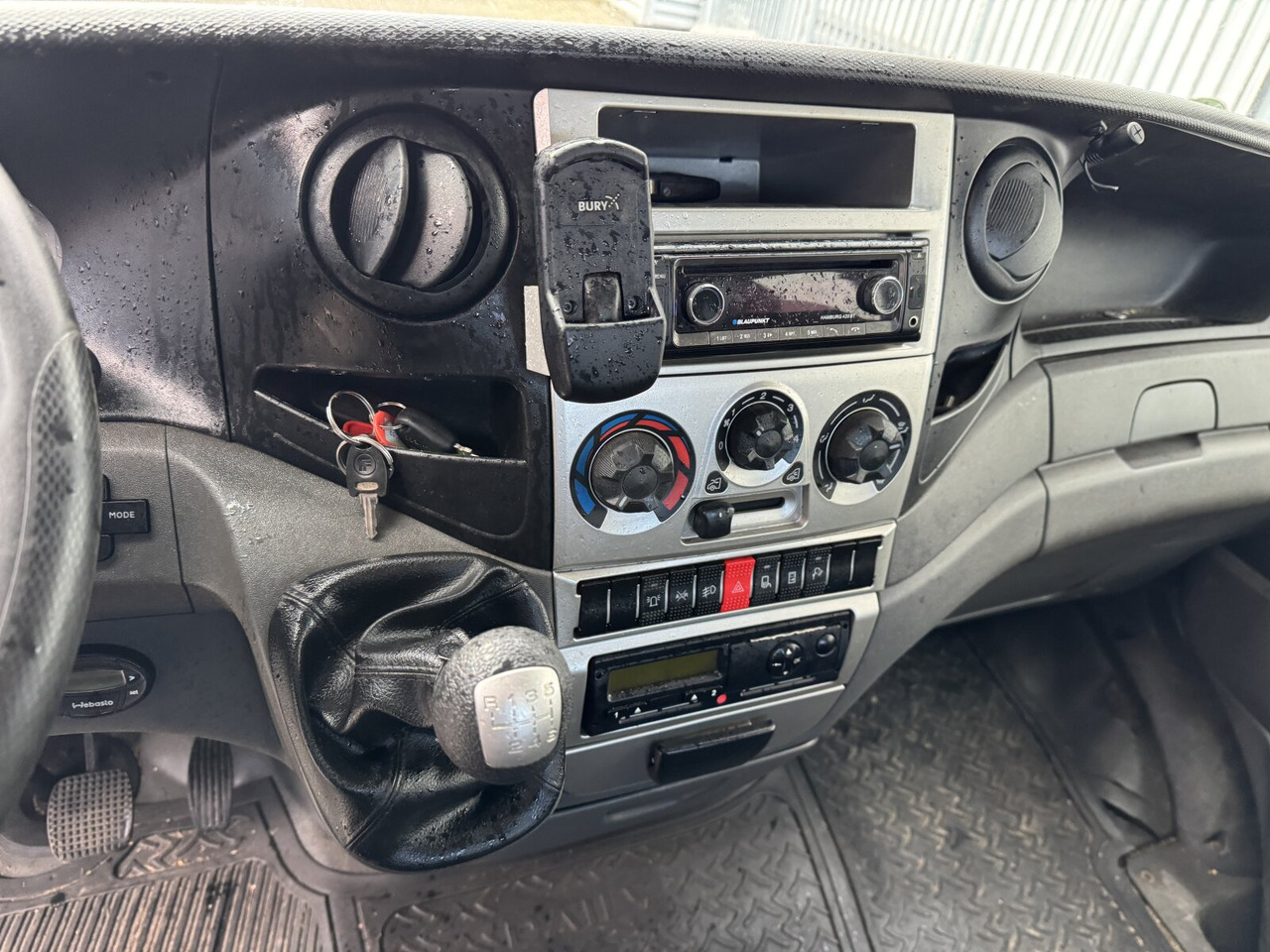 Iveco Daily 70C14D 4x2 Doka Daily 70C14D 4x2 Doka, EEV, City-Abroller - Caminhão polibenne: foto 2 Iveco Daily 70C14D 4x2 Doka Daily 70C14D 4x2 Doka, EEV, City-Abroller - Caminhão polibenne: foto 2