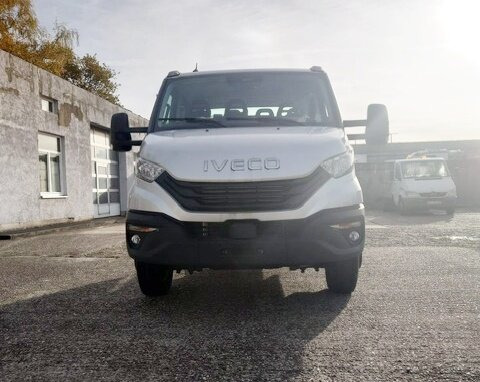 Iveco Daily 72C18H/P DK 4x2 Daily 72C18H/P DK 4x2, Nebenantrieb - Caminhão chassi: foto 5 Iveco Daily 72C18H/P DK 4x2 Daily 72C18H/P DK 4x2, Nebenantrieb - Caminhão chassi: foto 5