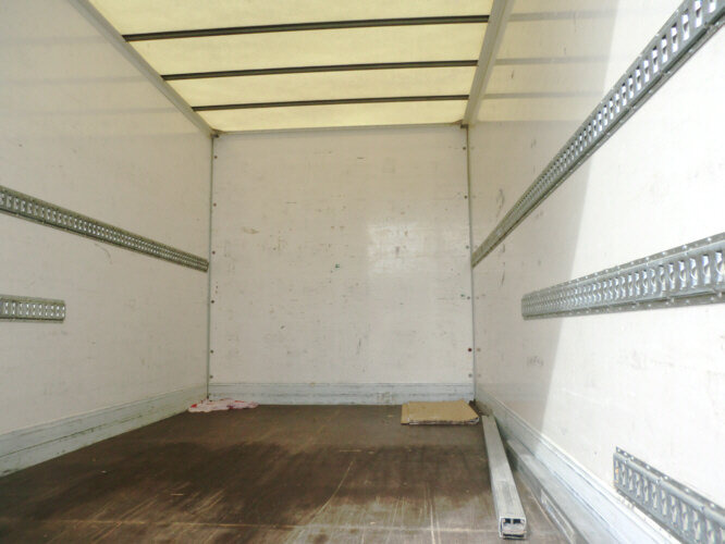 Iveco EuroCargo 75 E 17/4x2 EuroCargo 75 E 17/4x2, 6x VORHANDEN! - Caminhão furgão: foto 5 Iveco EuroCargo 75 E 17/4x2 EuroCargo 75 E 17/4x2, 6x VORHANDEN! - Caminhão furgão: foto 5