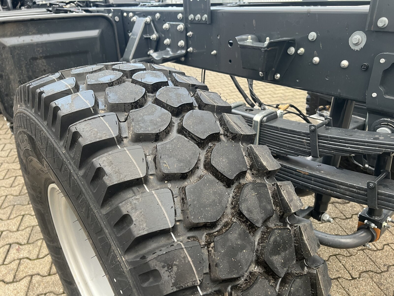 Iveco EuroCargo ML150E24 WS 4x4 EuroCargo ML150E24 WS 4x4, Euro3, mehrfach Vorhanden! - Caminhão chassi: foto 5 Iveco EuroCargo ML150E24 WS 4x4 EuroCargo ML150E24 WS 4x4, Euro3, mehrfach Vorhanden! - Caminhão chassi: foto 5