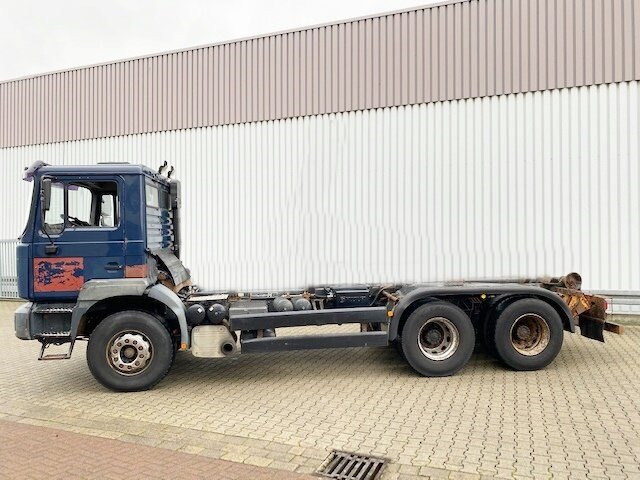 MAN T40 26.364/414 6x4, 6-Zylinder T40 26.364/414 6x4, 6-Zylinder - Caminhão chassi: foto 5 MAN T40 26.364/414 6x4, 6-Zylinder T40 26.364/414 6x4, 6-Zylinder - Caminhão chassi: foto 5