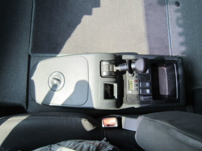 MAN TGM 12.280BL 4x2 - Caminhão transporte de veículos: foto 2 MAN TGM 12.280BL 4x2 - Caminhão transporte de veículos: foto 2