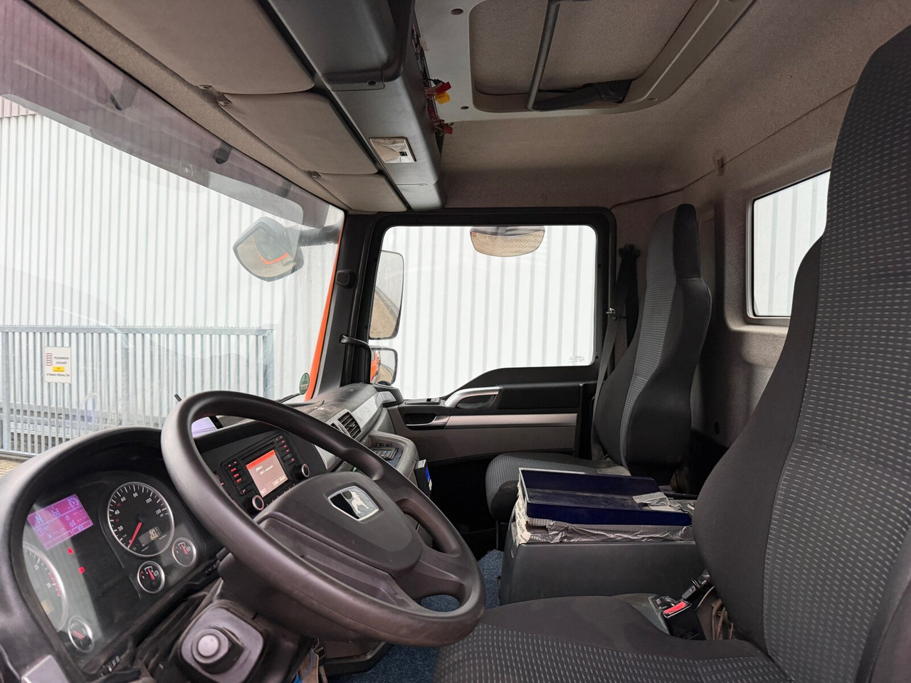 MAN TGM 18.290 4x2 BB TGM 18.290 4x2 BB, Tele-Absetzer - Caminhão multibenne: foto 2 MAN TGM 18.290 4x2 BB TGM 18.290 4x2 BB, Tele-Absetzer - Caminhão multibenne: foto 2