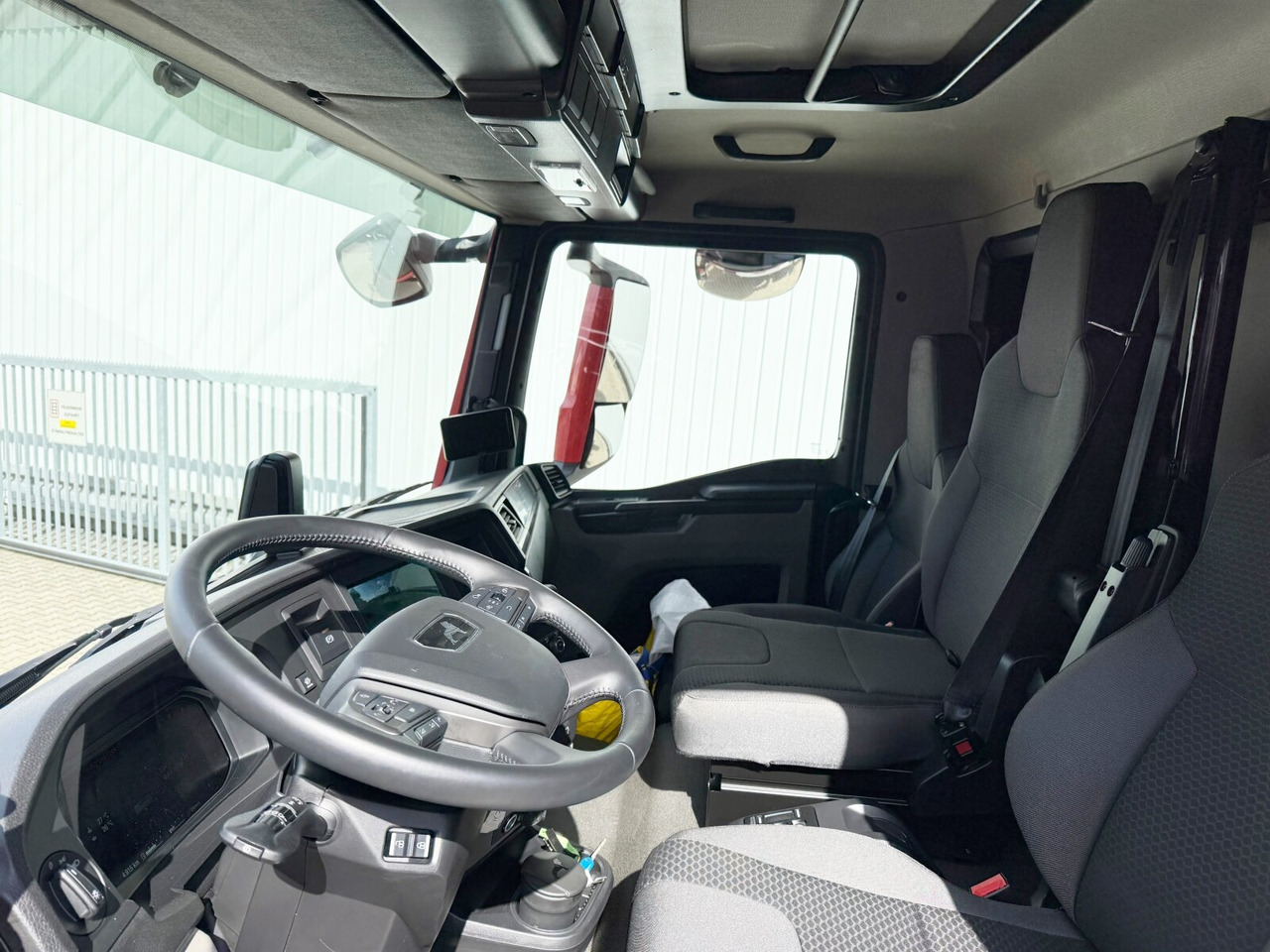 MAN TGM 18.320 4x4 BB CH TGM 18.320 4x4 BB CH - Caminhão chassi: foto 3 MAN TGM 18.320 4x4 BB CH TGM 18.320 4x4 BB CH - Caminhão chassi: foto 3