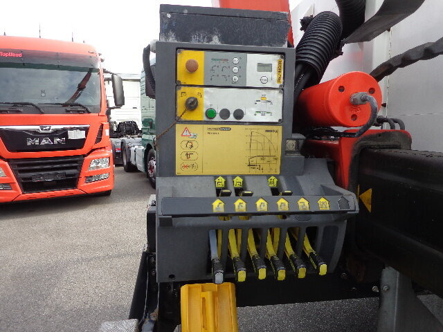 MAN TGM 26.340 6x2-4 LL TGM 26.340 6x2-4 LL,Lenk-Liftachse, Heckkran, Palfinger PK 11.001, faltbar, - Caminhão grua, Camião de caixa aberta/ Plataforma: foto 2 MAN TGM 26.340 6x2-4 LL TGM 26.340 6x2-4 LL,Lenk-Liftachse, Heckkran, Palfinger PK 11.001, faltbar, - Caminhão grua, Camião de caixa aberta/ Plataforma: foto 2