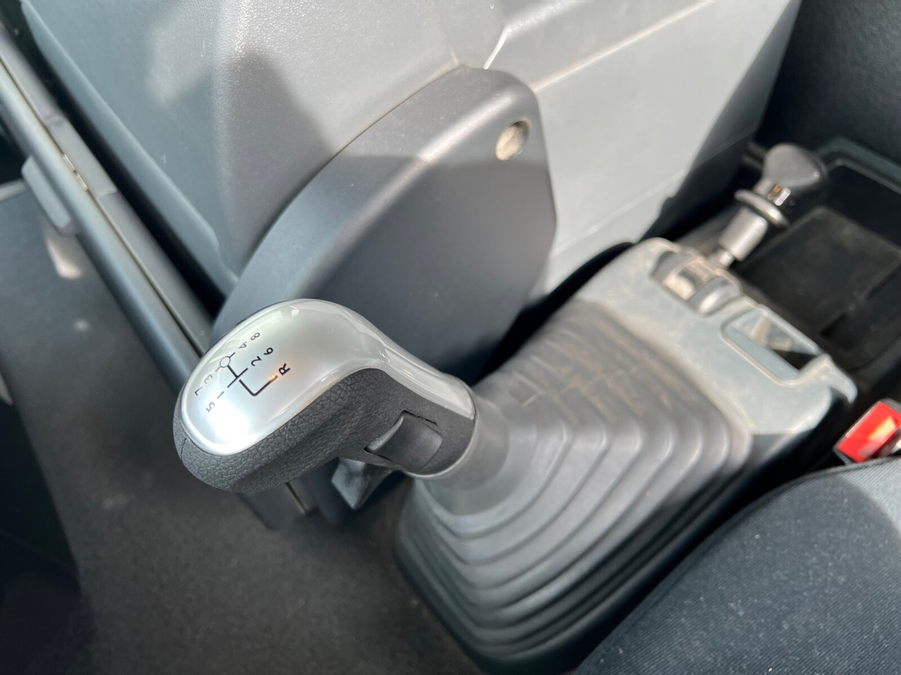 MAN TGS 26.360/400 6x2-4 BL TGS 26.360/400 6x2-4 BL, Lenk-/Lift, Kran Atlas AK 206.3E A5, Funk - Caminhão grua, Camião de caixa aberta/ Plataforma: foto 5 MAN TGS 26.360/400 6x2-4 BL TGS 26.360/400 6x2-4 BL, Lenk-/Lift, Kran Atlas AK 206.3E A5, Funk - Caminhão grua, Camião de caixa aberta/ Plataforma: foto 5