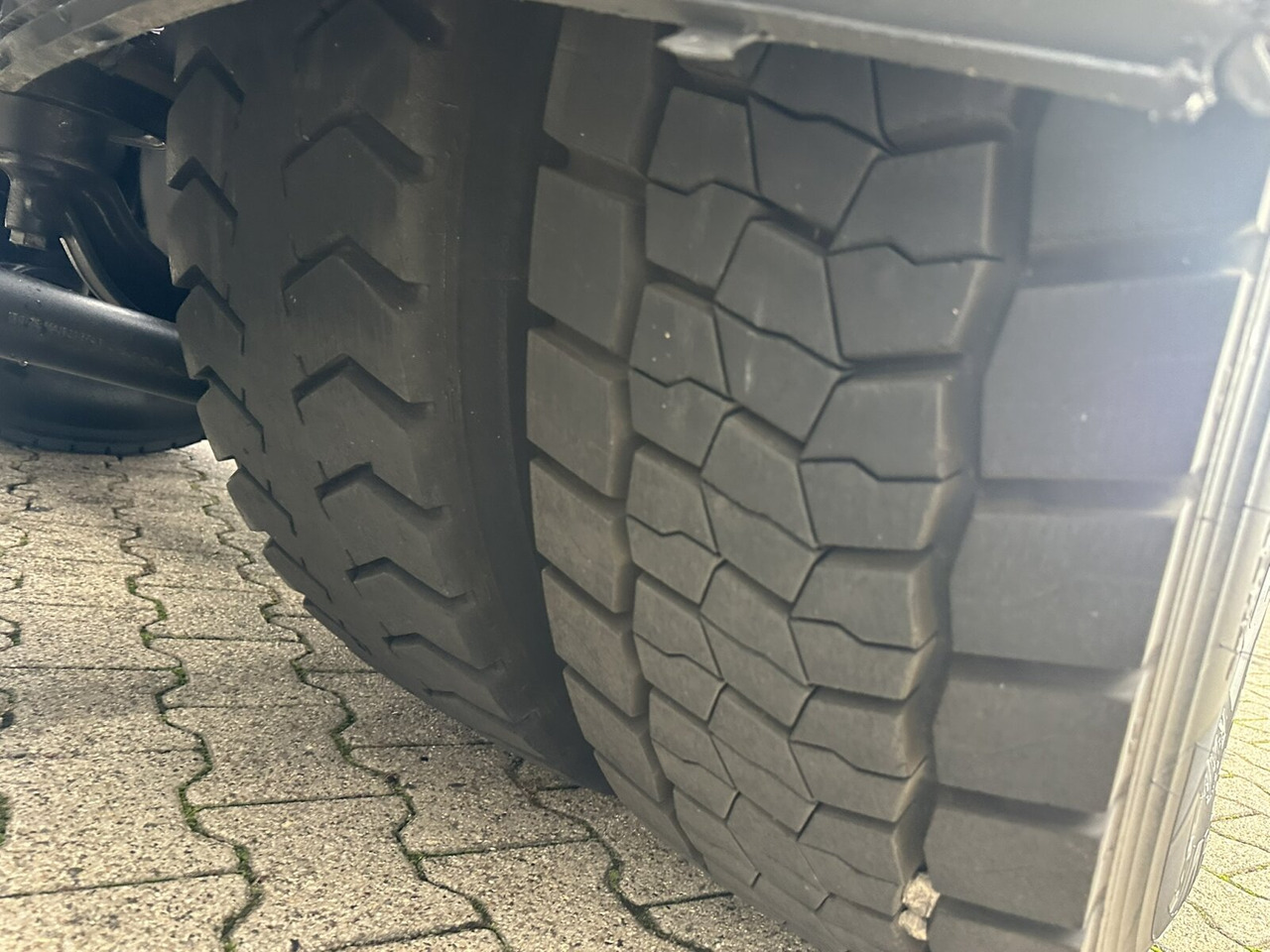 MAN TGS 26.440 6x2 BL TGS 26.440 6x2 BL - Caminhão polibenne: foto 5 MAN TGS 26.440 6x2 BL TGS 26.440 6x2 BL - Caminhão polibenne: foto 5