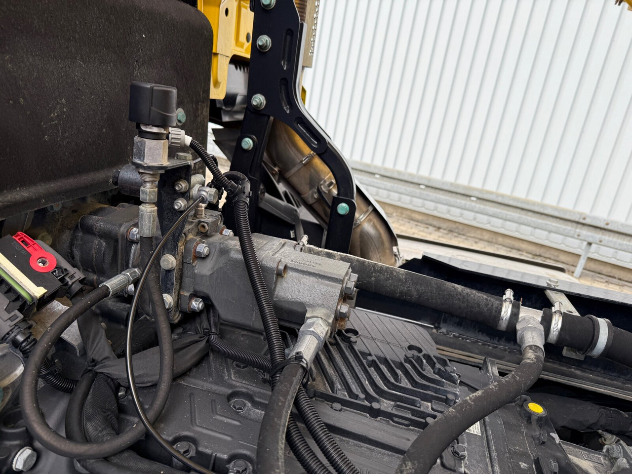 MAN TGS 26.470 6x6 BB TGS 26.470 6x6 BB, Hohe Bauart, Navi, Motorabtrieb, Bordmatik - Caminhão basculante: foto 3 MAN TGS 26.470 6x6 BB TGS 26.470 6x6 BB, Hohe Bauart, Navi, Motorabtrieb, Bordmatik - Caminhão basculante: foto 3