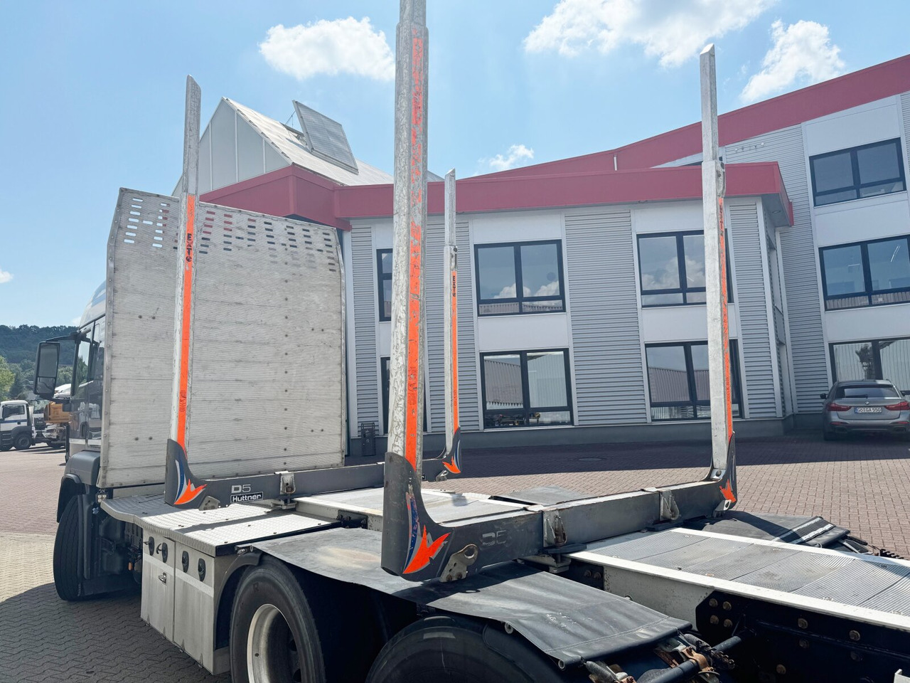 MAN TGS 26.500 6X4H-4 BL TGS 26.500 6X4H-4 BL, PriTarder, HydroDrive, Lenk-/Lift, Heckkran Epsilon M130Z83 - Caminhão florestal, Caminhão grua: foto 2 MAN TGS 26.500 6X4H-4 BL TGS 26.500 6X4H-4 BL, PriTarder, HydroDrive, Lenk-/Lift, Heckkran Epsilon M130Z83 - Caminhão florestal, Caminhão grua: foto 2