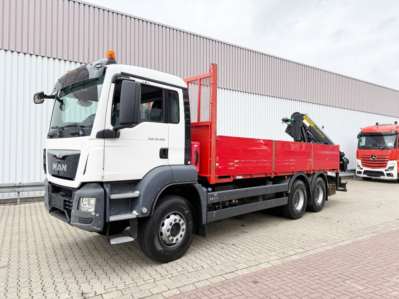 Caminhão grua, Camião de caixa aberta/ Plataforma MAN TGS 33.400 6x4 BB TGS 33.400 6x4 BB, Navi, Heckkran PK18002-EH C, Funk: foto 8