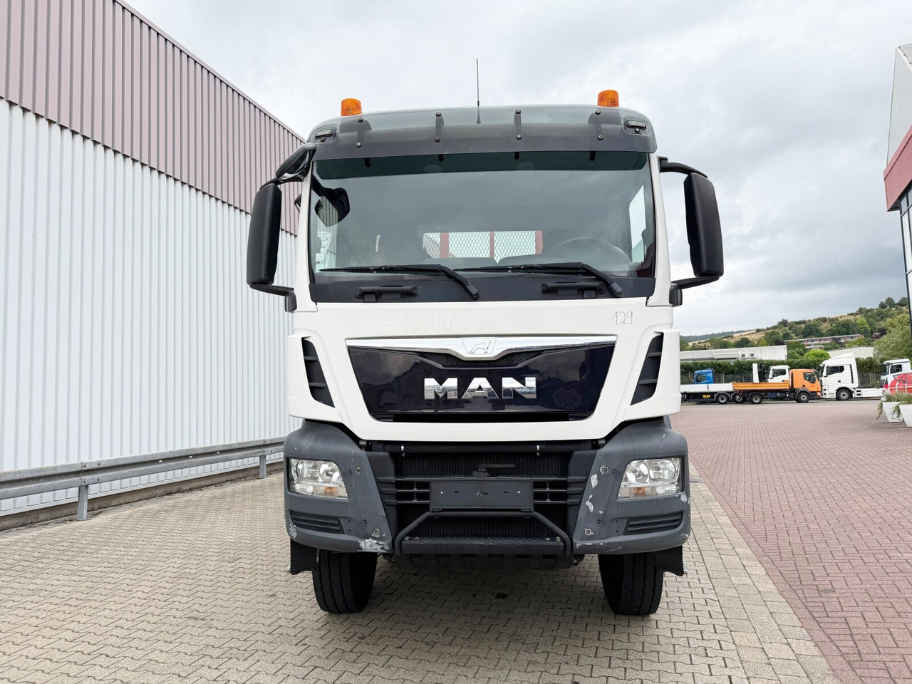 Caminhão grua, Camião de caixa aberta/ Plataforma MAN TGS 33.400 6x4 BB TGS 33.400 6x4 BB, Navi, Heckkran PK18002-EH C, Funk: foto 9