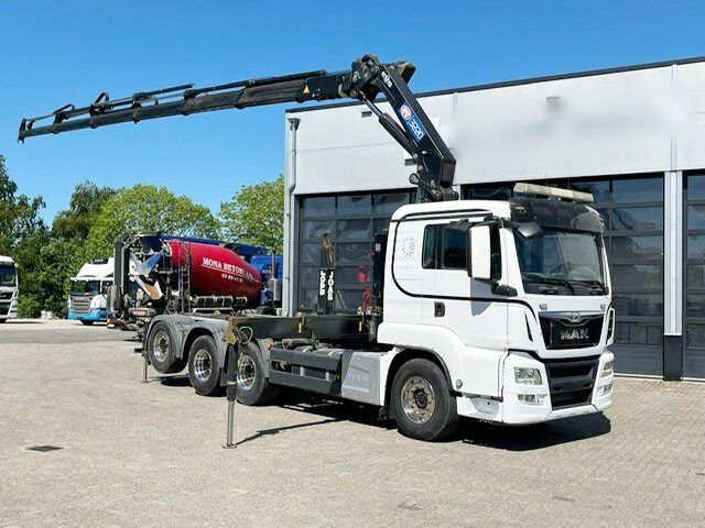 MAN TGS 35.500 8x4-4 BL TGS 35.500 8x4-4 BL, Lenk-/Liftachse, Kran HMF 3220-K6, Funk - Caminhão polibenne, Caminhão grua: foto 1 MAN TGS 35.500 8x4-4 BL TGS 35.500 8x4-4 BL, Lenk-/Liftachse, Kran HMF 3220-K6, Funk - Caminhão polibenne, Caminhão grua: foto 1