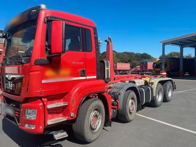 MAN TGS 35.500 8x4 BB TGS 35.500 8x4 BB, Pritarder, Meiller RK 30.65 - Caminhão polibenne: foto 1 MAN TGS 35.500 8x4 BB TGS 35.500 8x4 BB, Pritarder, Meiller RK 30.65 - Caminhão polibenne: foto 1