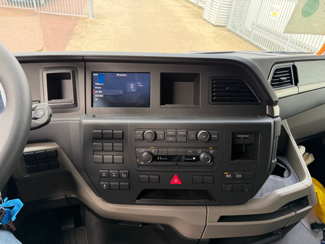 MAN TGS 41.440 8x4 BB CH TGS 41.440 8x4 BB CH, Retarder, MEHRFACH VORHANDEN! - Caminhão chassi: foto 5 MAN TGS 41.440 8x4 BB CH TGS 41.440 8x4 BB CH, Retarder, MEHRFACH VORHANDEN! - Caminhão chassi: foto 5