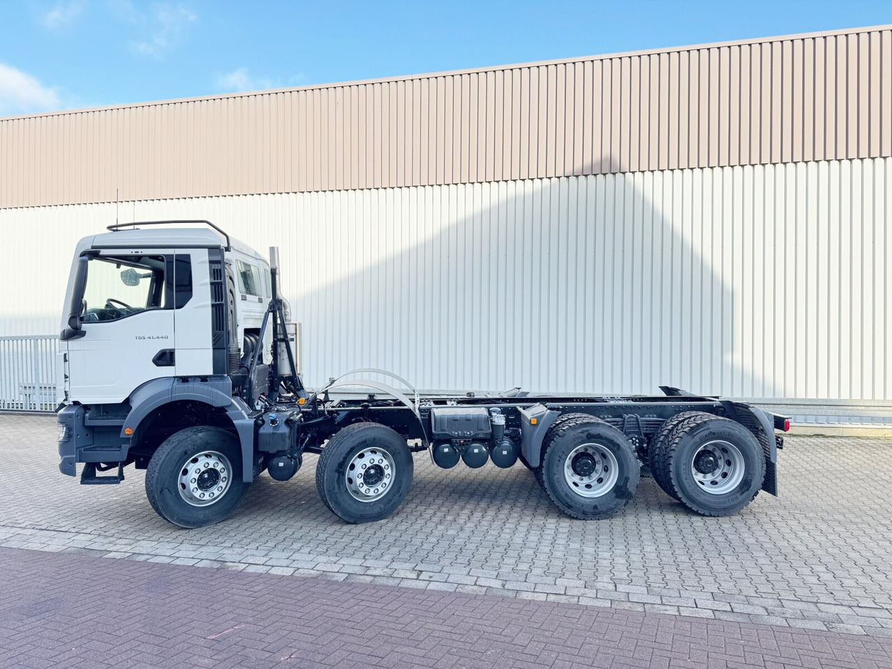 Caminhão basculante nuevo MAN TGS 41.440 8x4 BB TGS 41.440 8x4 BB, 5x VORHANDEN: foto 13