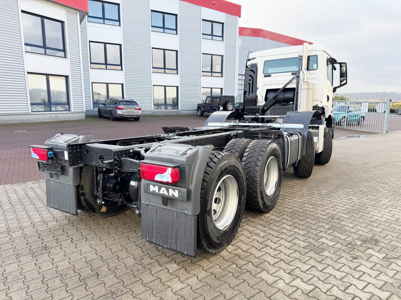 Caminhão basculante nuevo MAN TGS 41.440 8x4 BB TGS 41.440 8x4 BB, 5x VORHANDEN: foto 10