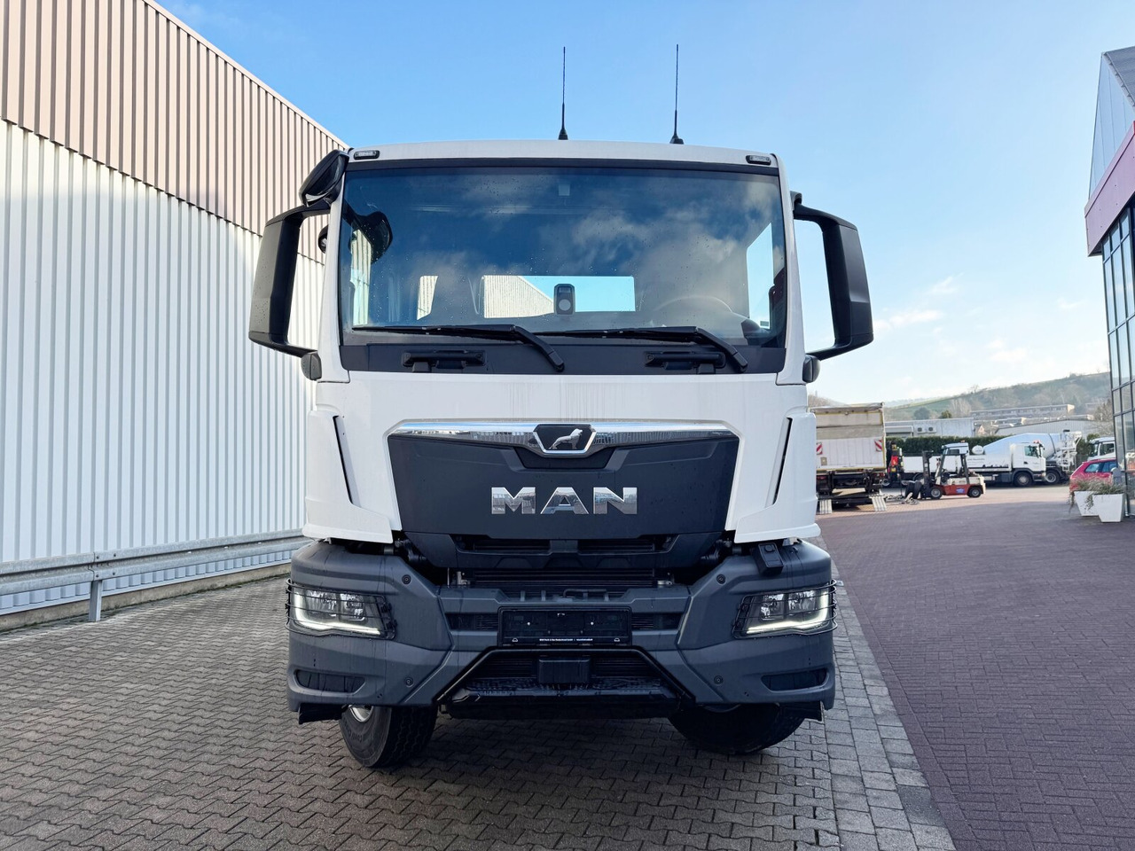 Caminhão basculante nuevo MAN TGS 41.440 8x4 BB TGS 41.440 8x4 BB, 5x VORHANDEN: foto 8