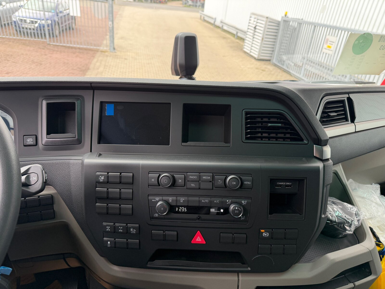 MAN TGS 41.480 8x4 BB CH TGS 41.480 8x4 BB CH, MEHRFACH VORHANDEN! - Caminhão chassi: foto 4 MAN TGS 41.480 8x4 BB CH TGS 41.480 8x4 BB CH, MEHRFACH VORHANDEN! - Caminhão chassi: foto 4