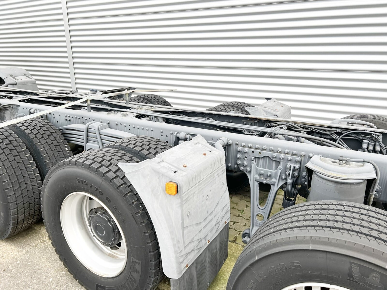 Caminhão chassi nuevo MAN TGS 50.480BB 10x4 Retarder TGS 50.480BB 10x4 Retarder, 3-f.NA: foto 15