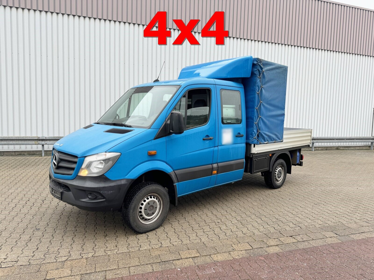 Mercedes-Benz 316 4x4 Doka 316 4x4 Doka, Werkstatteinrichtung - Furgão caixa aberta, Carrinha cabine dupla: foto 1 Mercedes-Benz 316 4x4 Doka 316 4x4 Doka, Werkstatteinrichtung - Furgão caixa aberta, Carrinha cabine dupla: foto 1