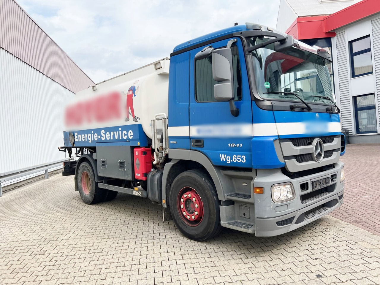 Caminhão tanque Mercedes-Benz Actros 1841 L 4x2 Actros 1841 L 4x2, Esterer-Tankaufbau, 3 Kammern, 14.000l, ADR: foto 8