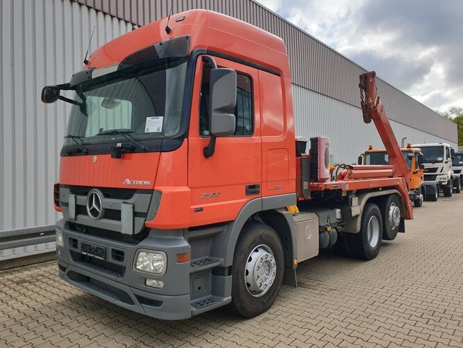 Mercedes-Benz Actros 2544 L 6x2 Actros 2544 L 6x2, ADR, Retarder, Lenkachse - Caminhão multibenne: foto 1 Mercedes-Benz Actros 2544 L 6x2 Actros 2544 L 6x2, ADR, Retarder, Lenkachse - Caminhão multibenne: foto 1