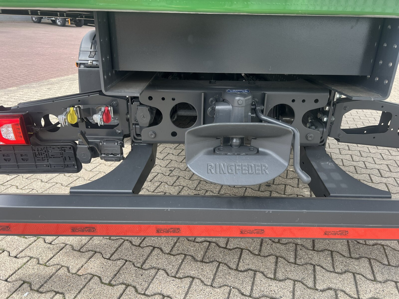 Mercedes-Benz Actros 2548 L 6x2 Actros 2548 L 6x2 mit Kran Hiab X-HiDuo 228 - Caminhão grua: foto 2 Mercedes-Benz Actros 2548 L 6x2 Actros 2548 L 6x2 mit Kran Hiab X-HiDuo 228 - Caminhão grua: foto 2