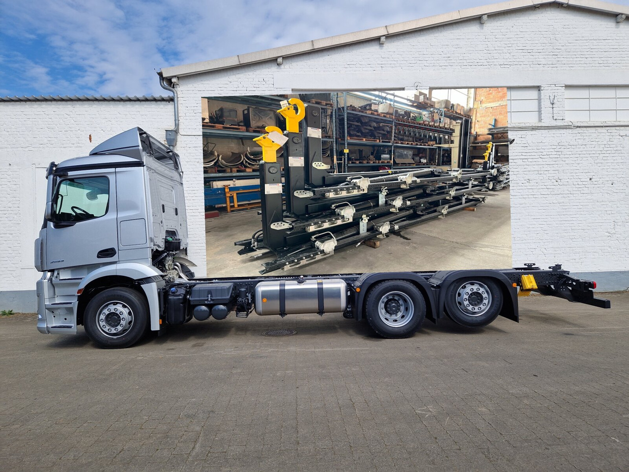 Mercedes-Benz Actros 2553 LL 6x2 Actros 2553 LL 6x2/46, Retarder, Liftachse, MultimediaCockpit, LED, Navi - Caminhão polibenne: foto 1 Mercedes-Benz Actros 2553 LL 6x2 Actros 2553 LL 6x2/46, Retarder, Liftachse, MultimediaCockpit, LED, Navi - Caminhão polibenne: foto 1