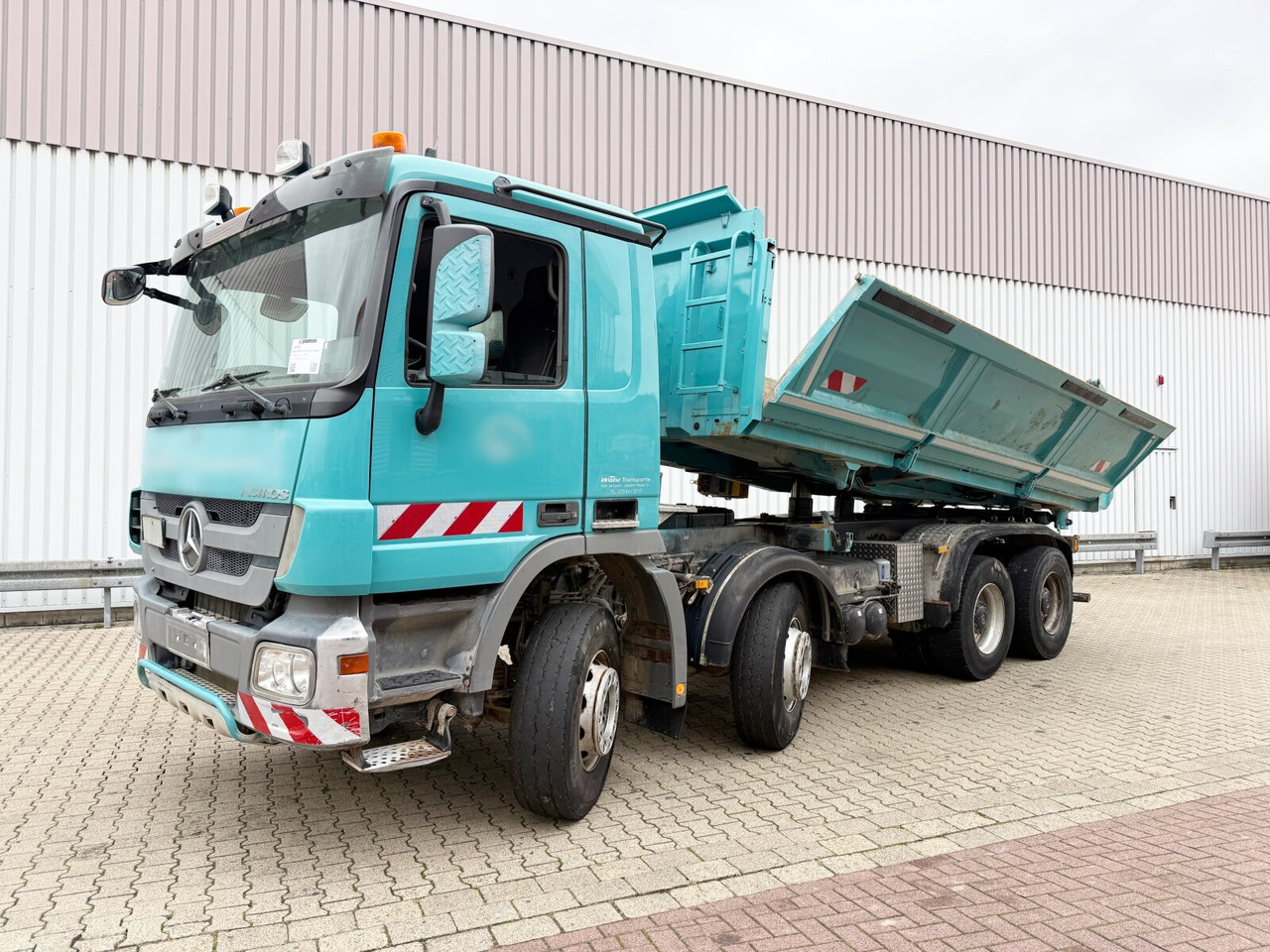 Mercedes-Benz Actros 3241 K 8x4/4 Actros 3241 K 8x4/4, Bordmatik - Caminhão basculante: foto 1 Mercedes-Benz Actros 3241 K 8x4/4 Actros 3241 K 8x4/4, Bordmatik - Caminhão basculante: foto 1