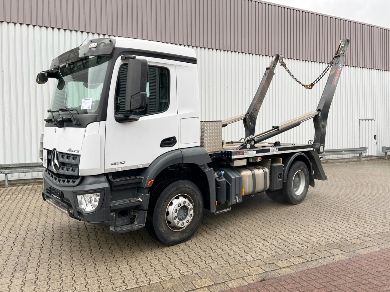 Mercedes-Benz Arocs 1830 K 4x2 Arocs 1830 K 4x2, Funk - Caminhão multibenne: foto 1 Mercedes-Benz Arocs 1830 K 4x2 Arocs 1830 K 4x2, Funk - Caminhão multibenne: foto 1