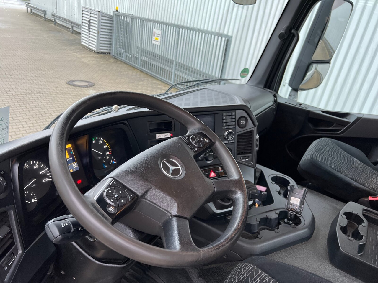 Mercedes-Benz Arocs 1830 K 4x2 Arocs 1830 K 4x2, Funk - Caminhão multibenne: foto 4 Mercedes-Benz Arocs 1830 K 4x2 Arocs 1830 K 4x2, Funk - Caminhão multibenne: foto 4