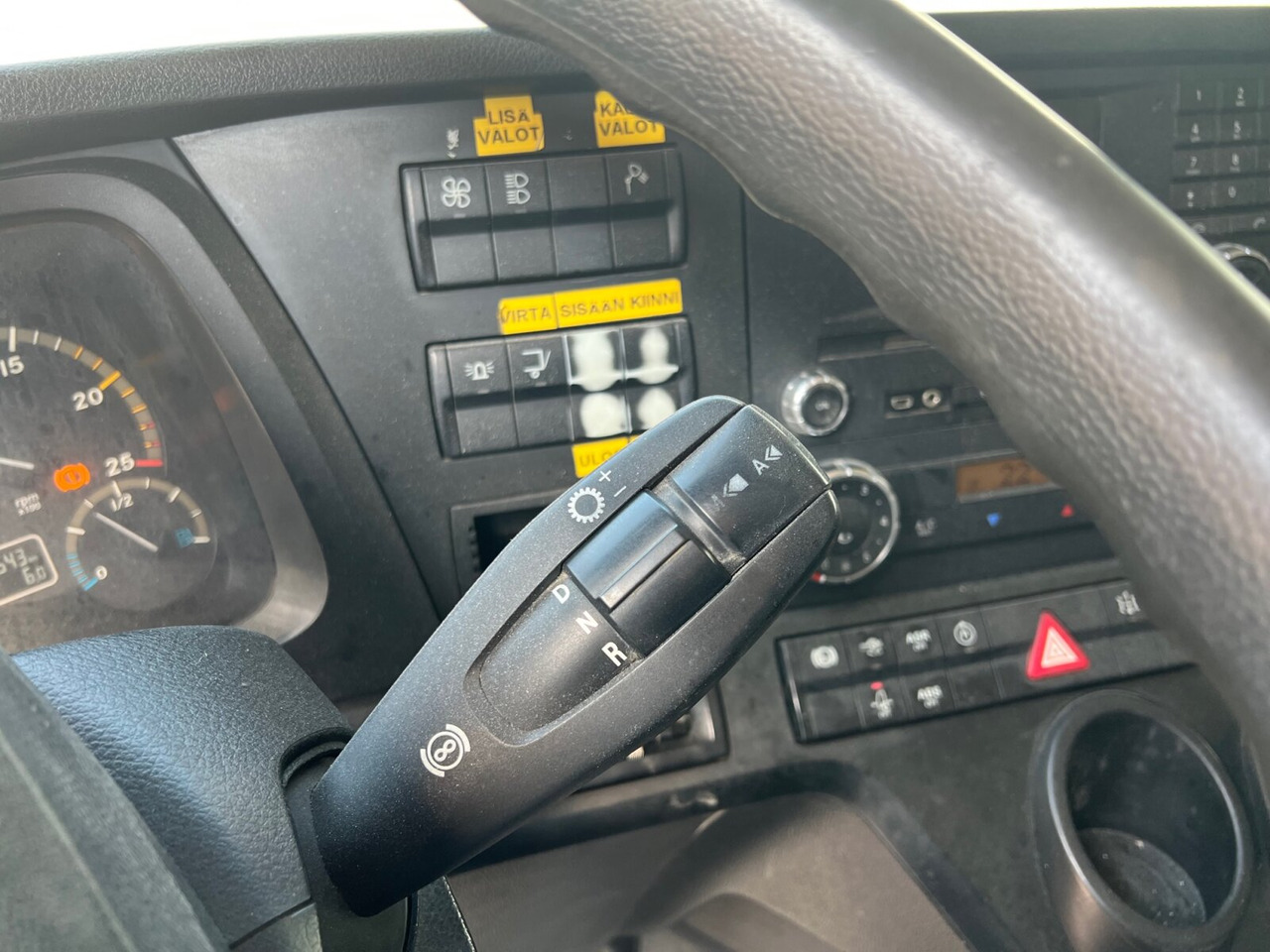 Mercedes-Benz Arocs 2642/45 K 6x4 Arocs 2642/45 K 6x4/33 , Retarder, Motorabtrieb - Caminhão polibenne: foto 5 Mercedes-Benz Arocs 2642/45 K 6x4 Arocs 2642/45 K 6x4/33 , Retarder, Motorabtrieb - Caminhão polibenne: foto 5