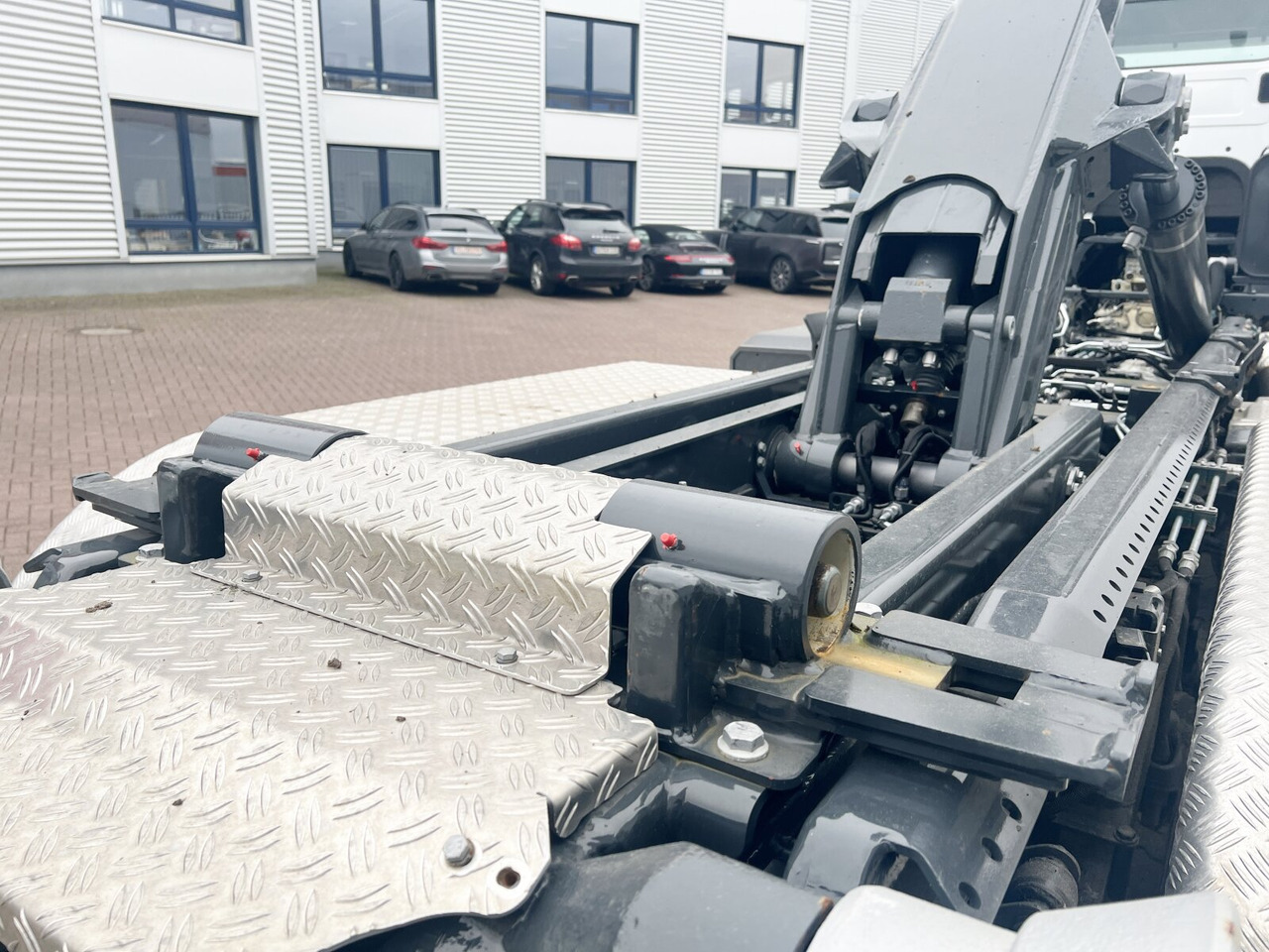 Mercedes-Benz Arocs 4142/48 8x4/4 Arocs 4142/48  8x4/4, Grounder, Meiller RS26 62-K, Funk - Caminhão polibenne: foto 2 Mercedes-Benz Arocs 4142/48 8x4/4 Arocs 4142/48  8x4/4, Grounder, Meiller RS26 62-K, Funk - Caminhão polibenne: foto 2