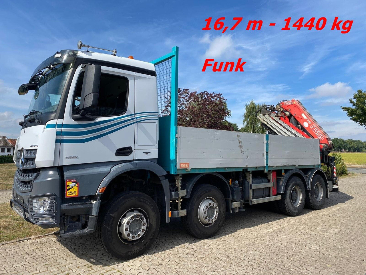 Mercedes-Benz Arocs 4151 K 8x4 Arocs 4151 K 8x4, Fassi Heckkran F 365 RA. 2.26 E Dynamic Funk - Caminhão grua, Camião de caixa aberta/ Plataforma: foto 1 Mercedes-Benz Arocs 4151 K 8x4 Arocs 4151 K 8x4, Fassi Heckkran F 365 RA. 2.26 E Dynamic Funk - Caminhão grua, Camião de caixa aberta/ Plataforma: foto 1