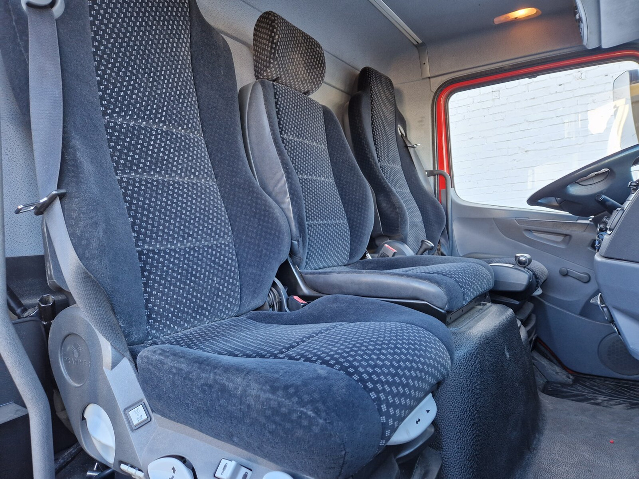 Mercedes-Benz Atego 1218 L 4x2 1218 L 4x2, Fassi Kran F 95A21 5.9m-1.545 kg, - Caminhão grua: foto 5 Mercedes-Benz Atego 1218 L 4x2 1218 L 4x2, Fassi Kran F 95A21 5.9m-1.545 kg, - Caminhão grua: foto 5
